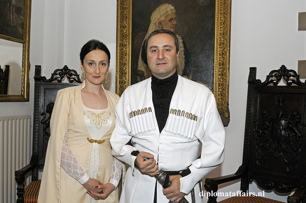 887.jpg H.E. Konstantine Surgarladze & Mrs. Nino Rusadze