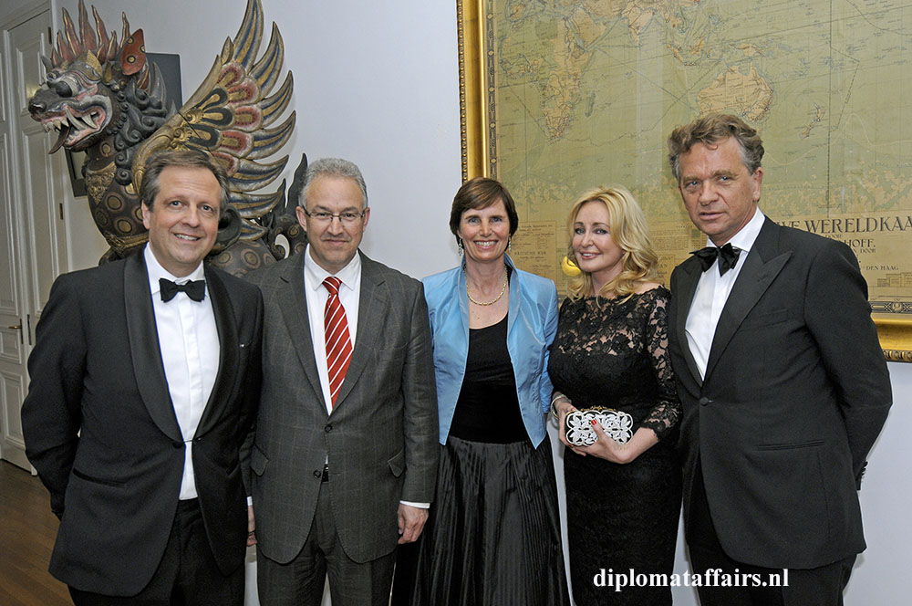 Mr. Alexander Pechtold, Mayor Ahmed Aboutaleb, Prof. Dr. Jolien Roos Hesselink_ Mrs. Lisette Goedvolk, Mr. Bastiaan van der Knaap