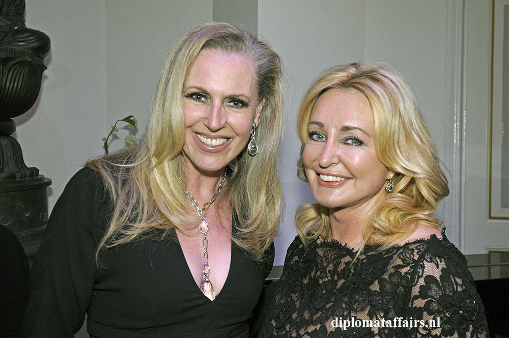 434.jpg Fashion designer Monique Collignon, Ambassador MC Erasmus Thorax Foundation Lisette Goedvolk 434.jpg Fashion designer Monique Collignon, Ambassador MC Erasmus Thorax Foundation Lisette Goedvolk