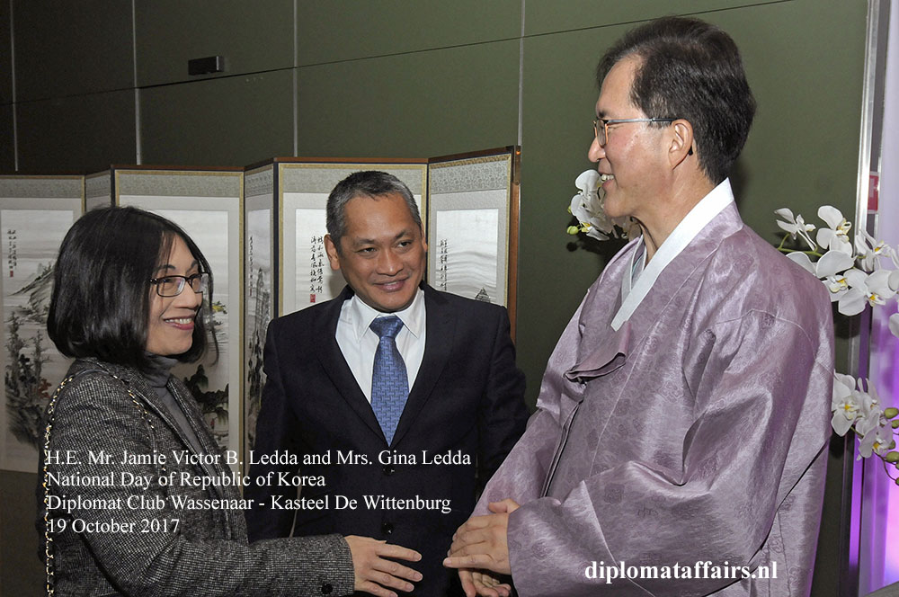 14 H.E. Jamie Victor B. Ledda, Mrs. Gina Ledda, H.E. Yun Young Lee