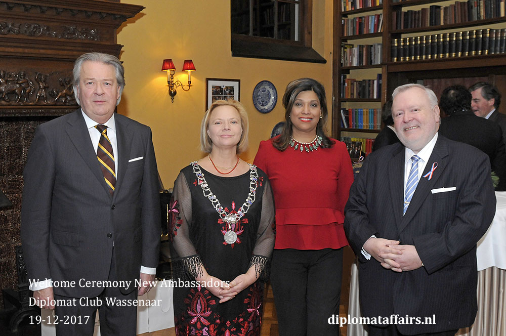 2. Mr. Peter Bliek, Mrs. Inge Zweerts de Jong, Mrs. Shida Bliek H.E. Jean-Marc Hoscheit