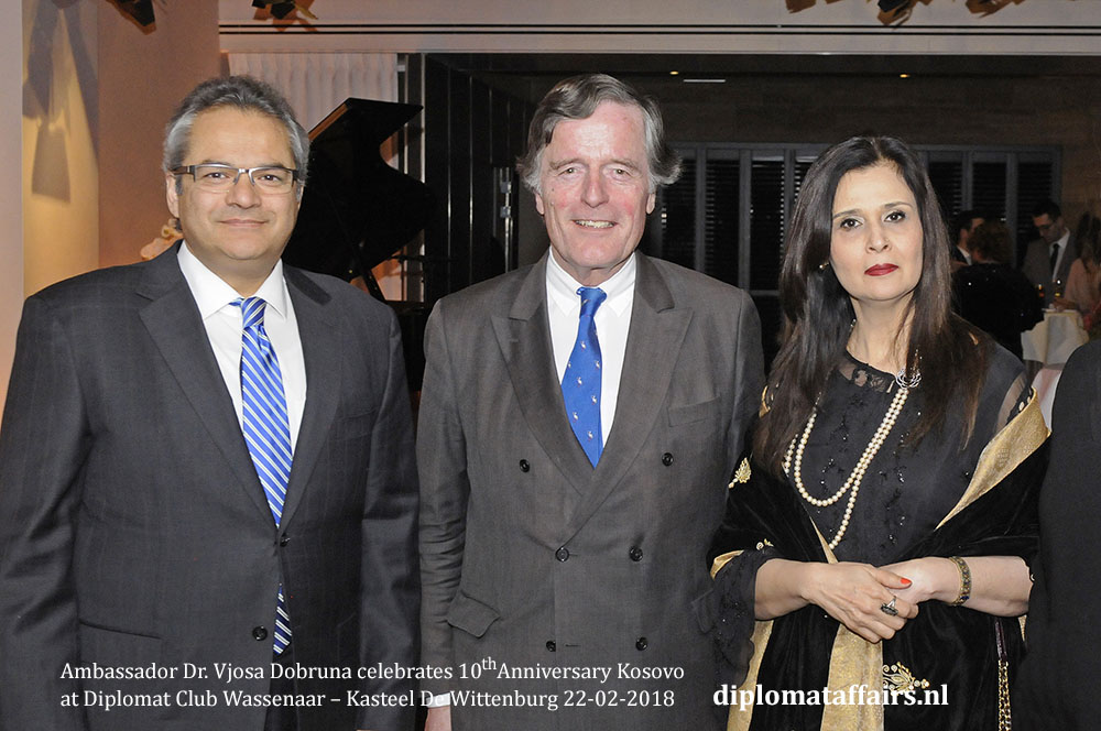 5a.jpg H.E. Shujjat Ali Rathore, Mr. Alexander Beelaerts, Mrs. Uzma Shujjat