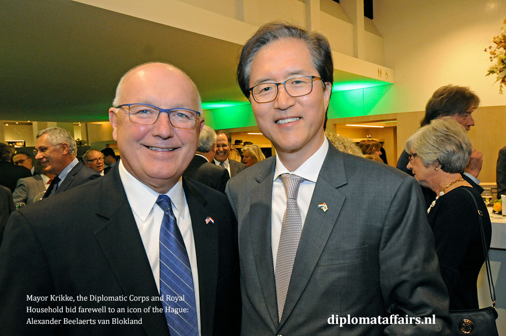 17.jpg H.E. Mr. Pete Hoekstra, H.E. Mr. yun young Lee 17.jpg H.E. Mr. Pete Hoekstra, H.E. Mr. yun young Lee