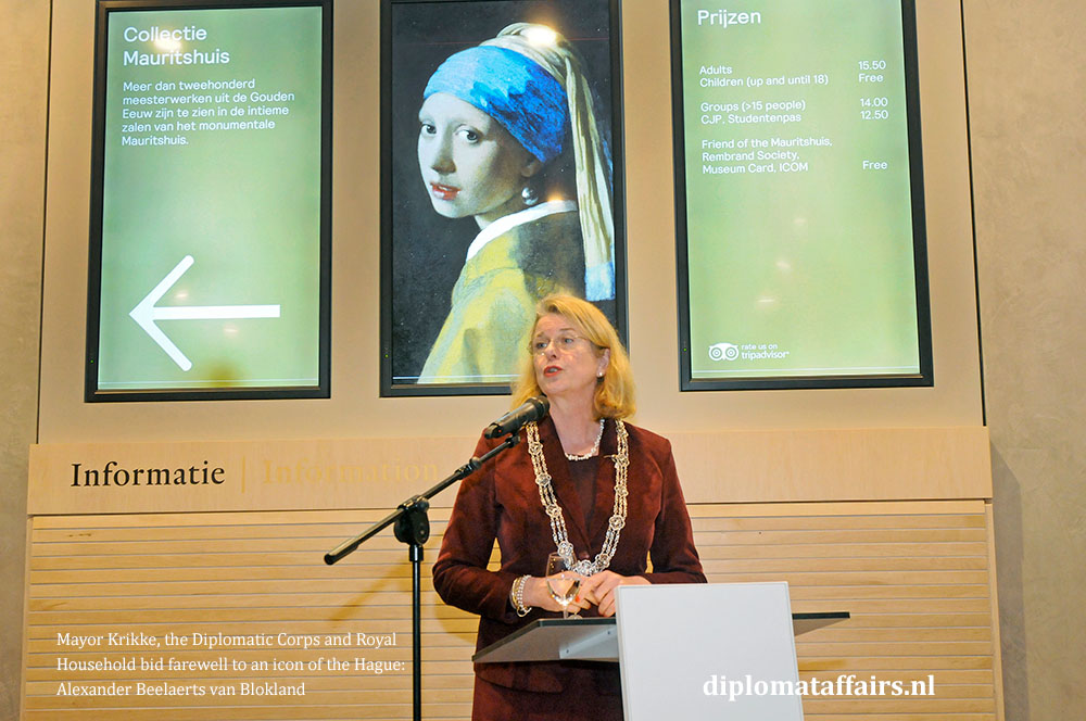 3.jpg Mayor Pauline Krikke 3.jpg Mayor Pauline Krikke
