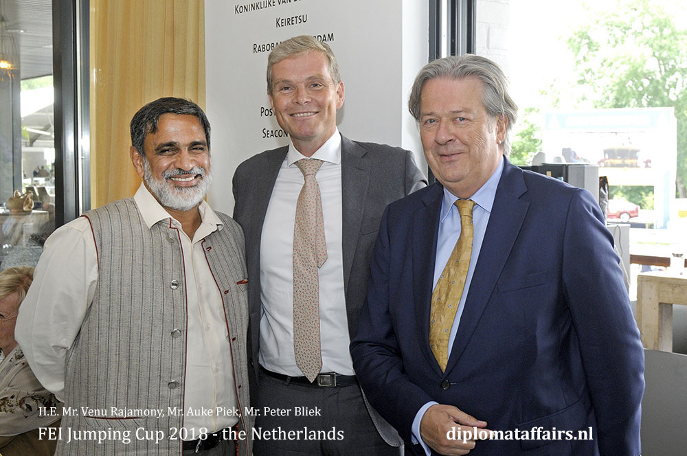 3.jpg H.E. Mr. Venu Rajamony, Mr. Auke Piek, Mr. Peter Bliek Tenrande foundation diplomat Club Wassenaar 3.jpg H.E. Mr. Venu Rajamony, Mr. Auke Piek, Mr. Peter Bliek Tenrande foundation diplomat Club Wassenaar