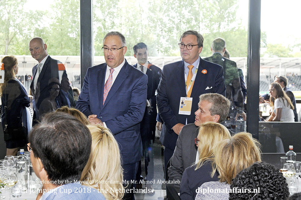 8.jpg CHIO Rotterdam FEI Jumping Cub 2018 Mayor Ahmed Aboutaleb Mr. Jan de Mooij 8.jpg CHIO Rotterdam FEI Jumping Cub 2018 Mayor Ahmed Aboutaleb Mr. Jan de Mooij
