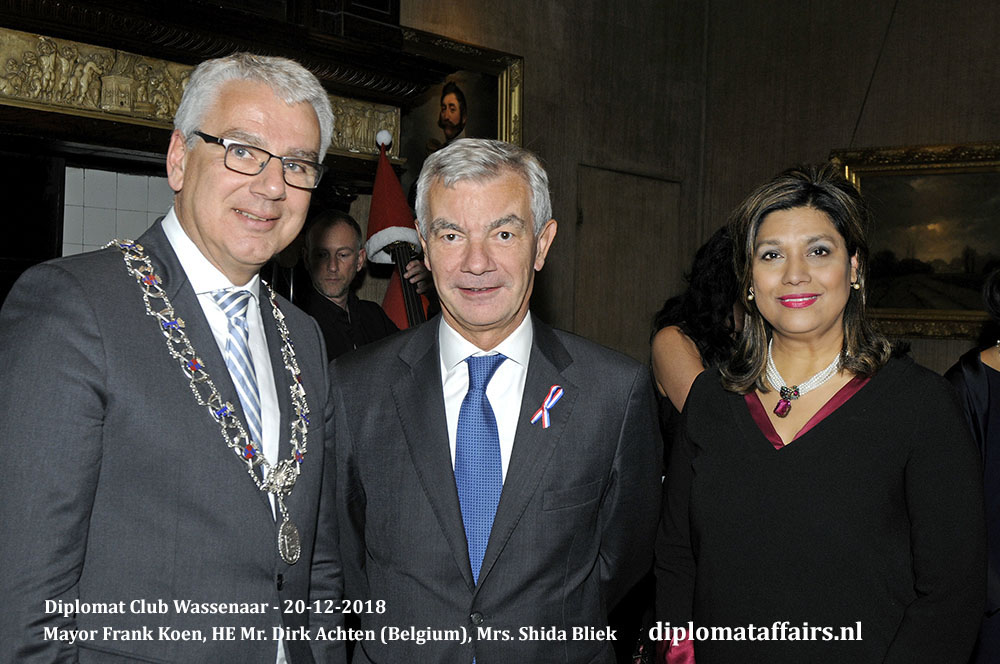 663.jpg Welcome new Ambassadors Mayor Frank Koen, HE Mr. Dirk Achten (Belgium), Mrs. Shida Bliek Diplomat Club Wassenaar Diplomat Affairs Magazine 663.jpg Welcome new Ambassadors Mayor Frank Koen, HE Mr. Dirk Achten (Belgium), Mrs. Shida Bliek Diplomat Club Wassenaar Diplomat Affairs Magazine