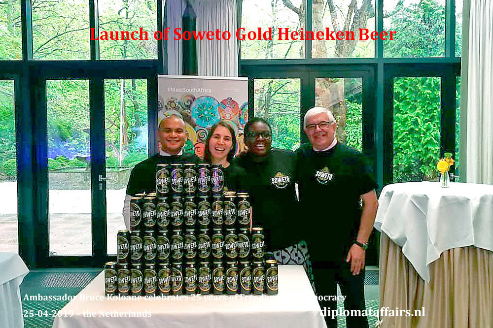 5c. Launch South Africa Beer, Soweto Gold Heineken Beer Diplomat Club Wassenaar Kasteel De Wittenburg 5c. Launch South Africa Beer, Soweto Gold Heineken Beer Diplomat Club Wassenaar Kasteel De Wittenburg
