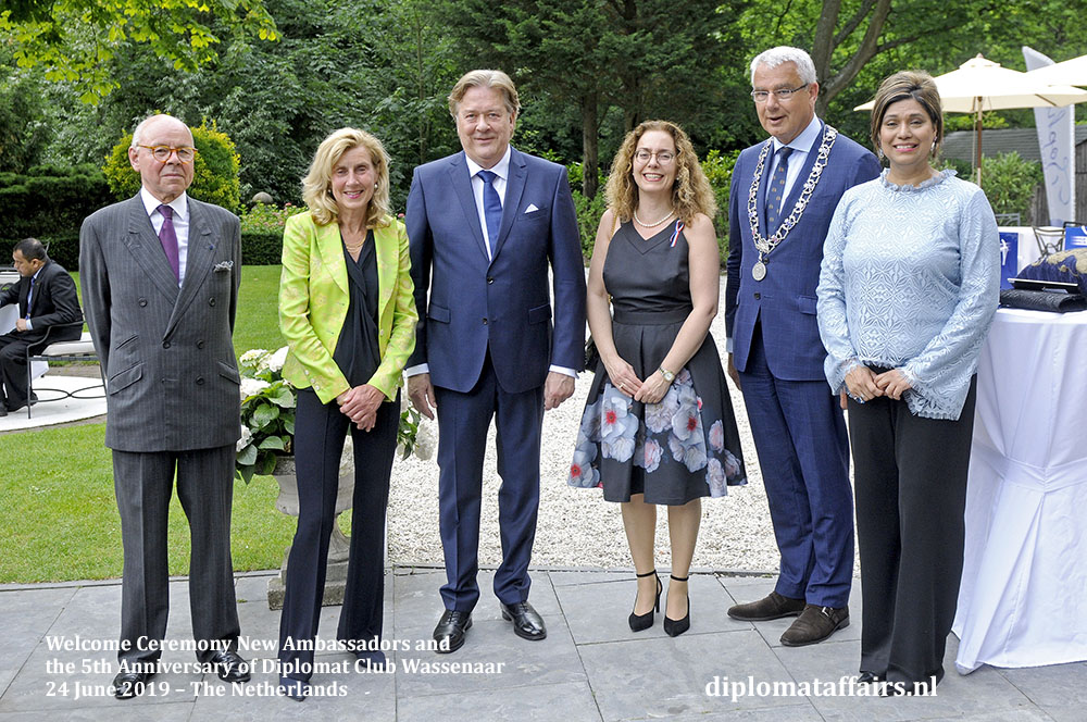 470.jpg Ambassador Laura Dupuy warmly welcomed as honorary member of Diplomat Club Wassenaar
