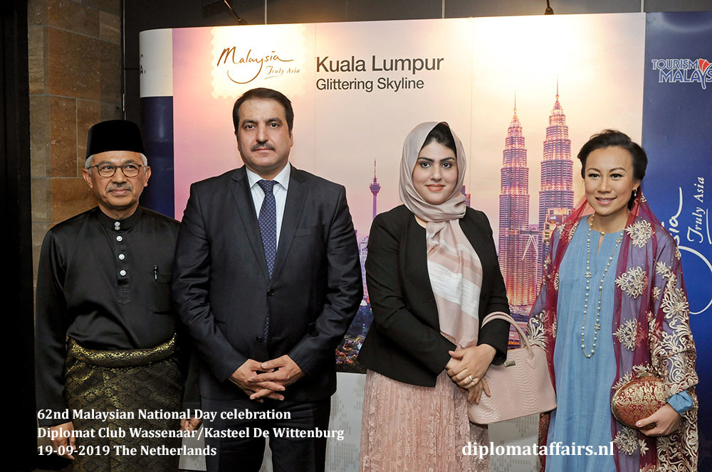 7a. jpg In the middle, Ambassador of Afghanistan, H.E. Dr. Mohammad Homayoon Azizi and Mrs. Layeqa Azizi Diplomat Affairs Magazine 7a. jpg In the middle, Ambassador of Afghanistan, H.E. Dr. Mohammad Homayoon Azizi and Mrs. Layeqa Azizi Diplomat Affairs Magazine