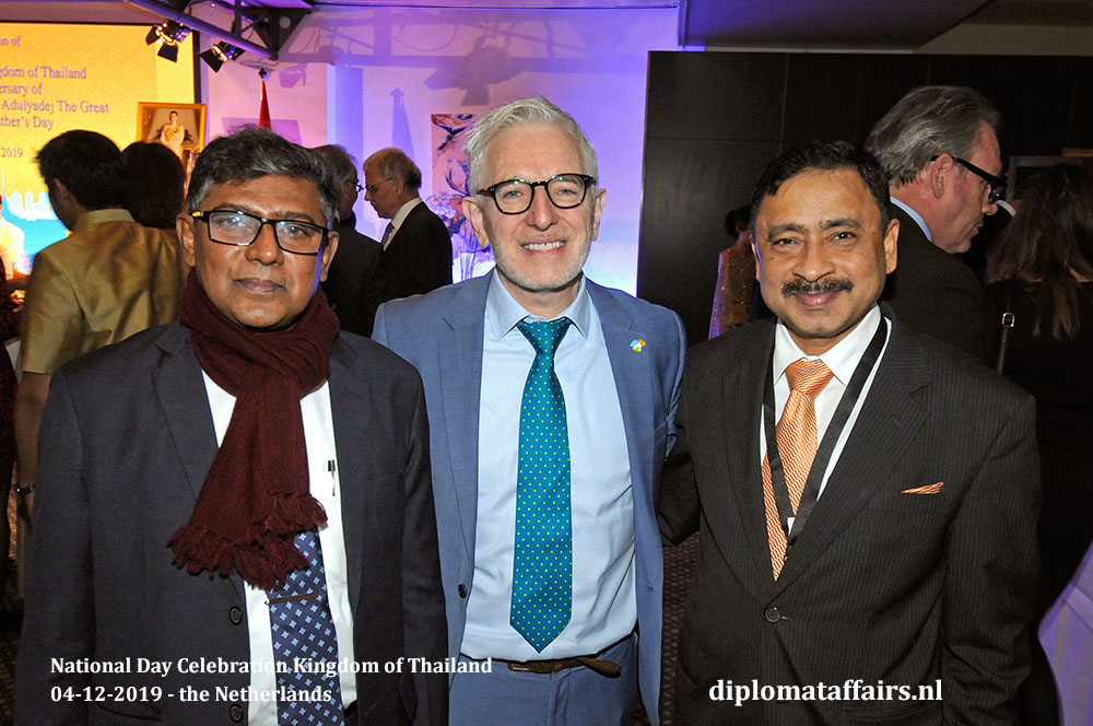12.jpg Ambassador of Sri Lanka H.E. Mr Amaral S. Nakandala, Ambassador of Ireland H.E. Mr Kevin Kelly, Ambassador of Bangladesh H.E. Sheikh Mohammed Belal 12.jpg Ambassador of Sri Lanka H.E. Mr Amaral S. Nakandala, Ambassador of Ireland H.E. Mr Kevin Kelly, Ambassador of Bangladesh H.E. Sheikh Mohammed Belal