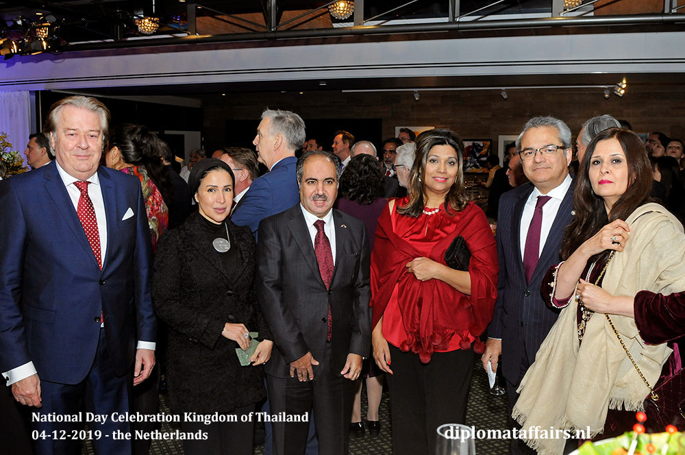 14.jpg Mr Peter Bliek, Mrs Jamila Al-Otaibi, H.E. Mr. Abdul Rahman Humood Al-Otaibi (Kuwait), Mrs. Shida Bliek, H.E. Mr. Shujjat Ali Rathore (Pakistan) and Mrs. Uzma Shujjat 14.jpg Mr Peter Bliek, Mrs Jamila Al-Otaibi, H.E. Mr. Abdul Rahman Humood Al-Otaibi (Kuwait), Mrs. Shida Bliek, H.E. Mr. Shujjat Ali Rathore (Pakistan) and Mrs. Uzma Shujjat