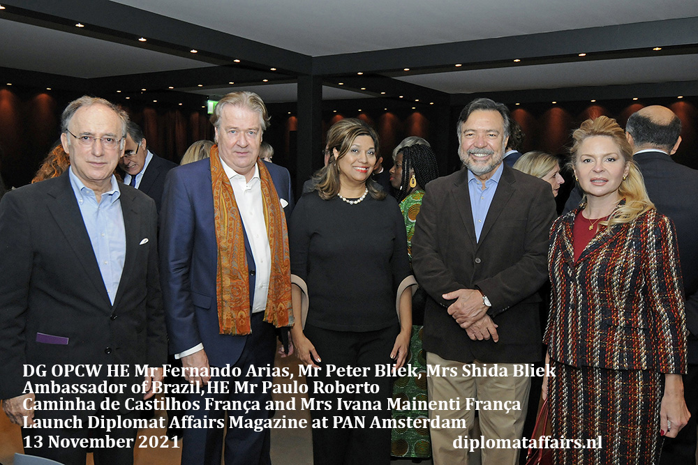 3.-DG-OPCW-HE-Mr-Fernado-Arias-Mr-Peter-Bliek-Mrs-Shida-Bliek-Ambassador-of-Brazil-HE-Mr-Paulo-Roberto-Caminha-de-Castilhos-Franca-and-Mrs-Ivana-Mainenti-Franca 3.-DG-OPCW-HE-Mr-Fernado-Arias-Mr-Peter-Bliek-Mrs-Shida-Bliek-Ambassador-of-Brazil-HE-Mr-Paulo-Roberto-Caminha-de-Castilhos-Franca-and-Mrs-Ivana-Mainenti-Franca